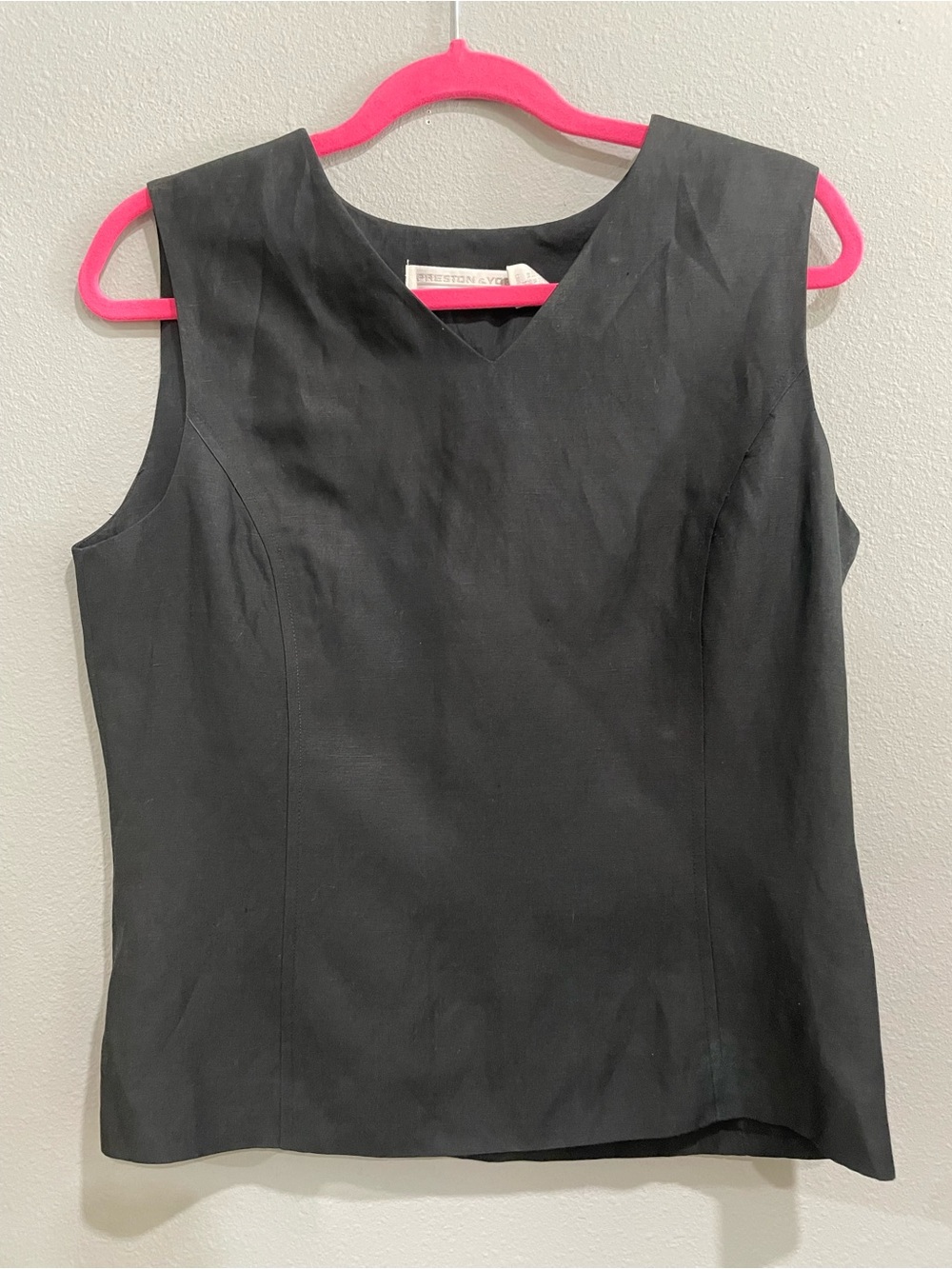 Preston & York Black Sleeveless V-Neck Seamed Linen/Silk Blend Tank Top/Cami